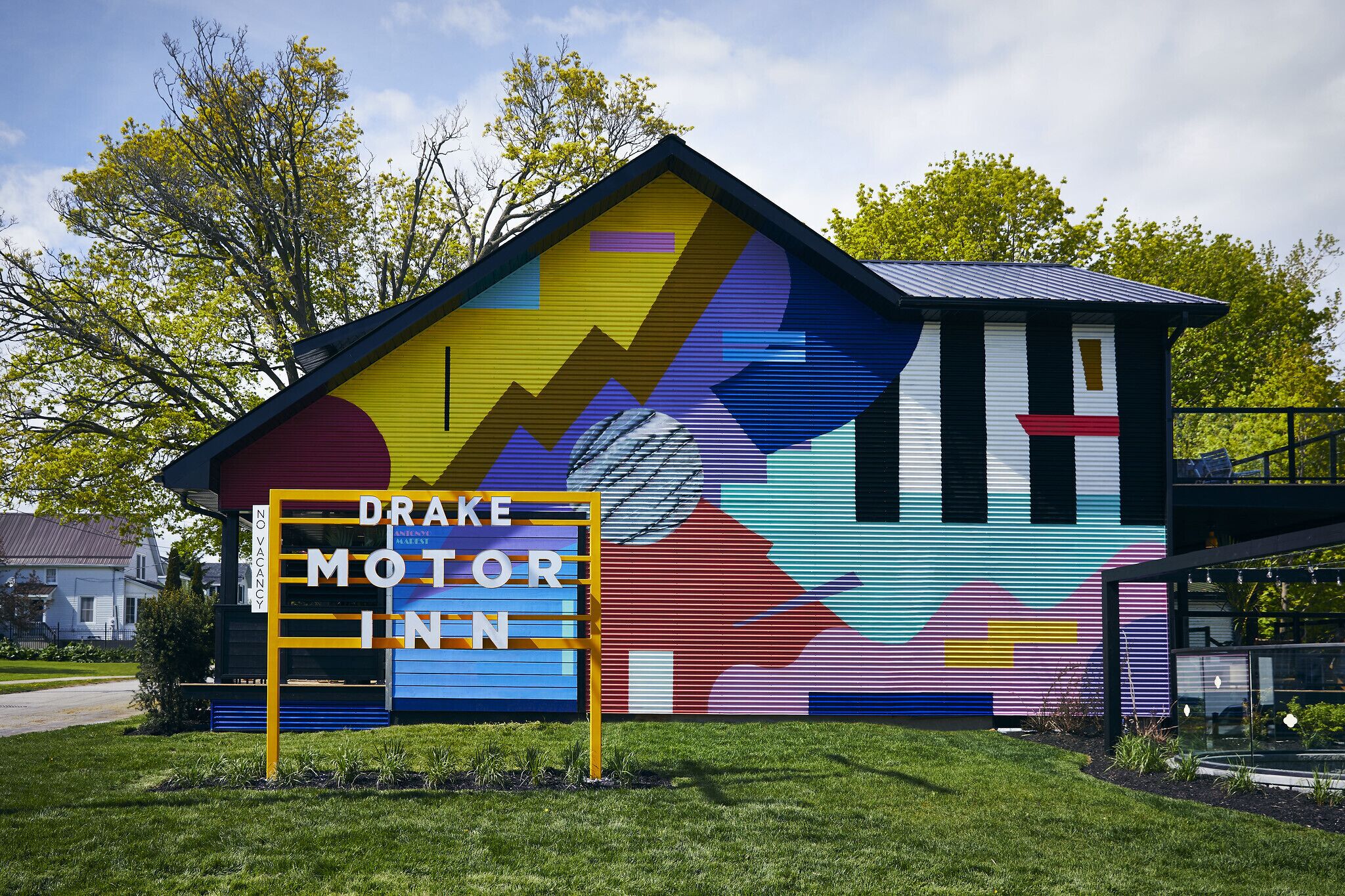 Drake Motor Inn in Belleville, Canada