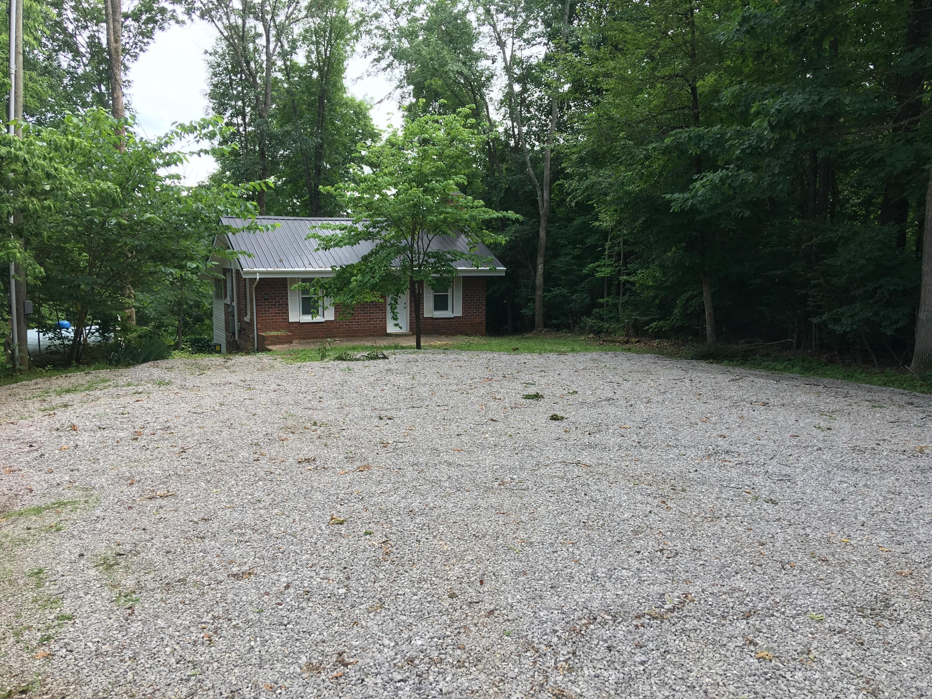 Bugg's Lake House Retreat in Somerset, United States