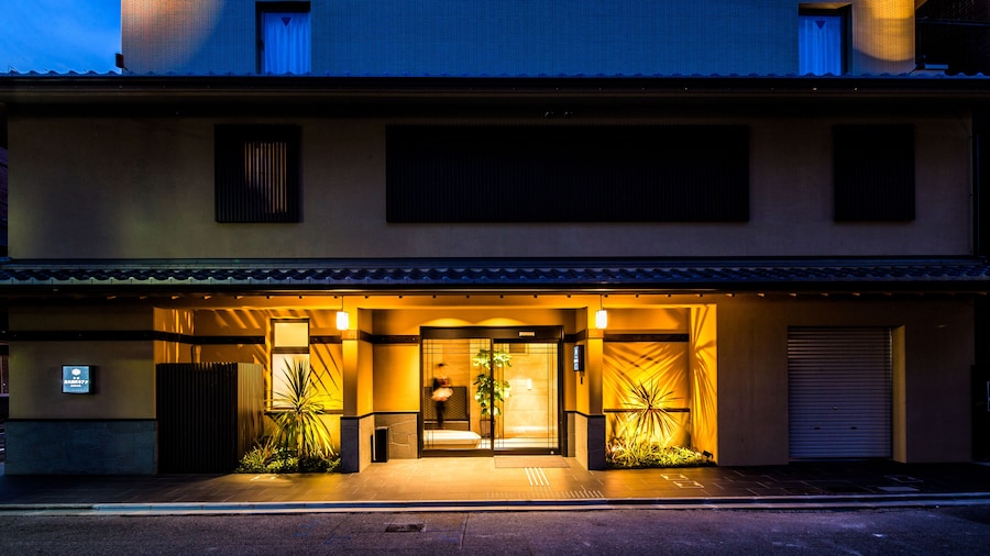 Kyoto Karasuma Oike Hotel grandereverie