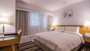 Premium bedding, minibar, in-room safe, desk
