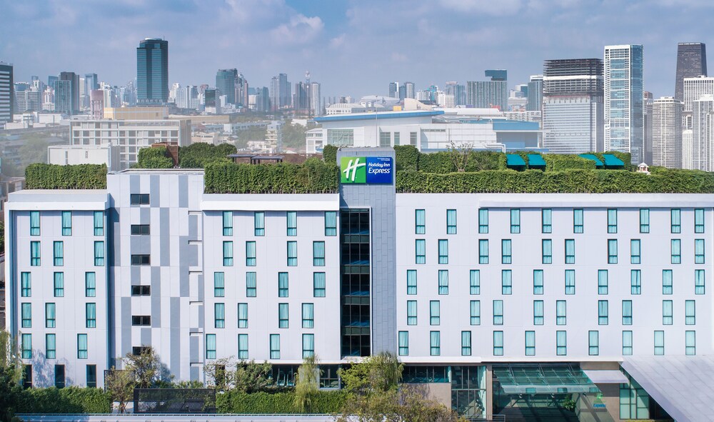 Holiday Inn Express Bangkok Soi Soonvijai An Ihg Hotel In Bangkok Best Rates Deals On Orbitz