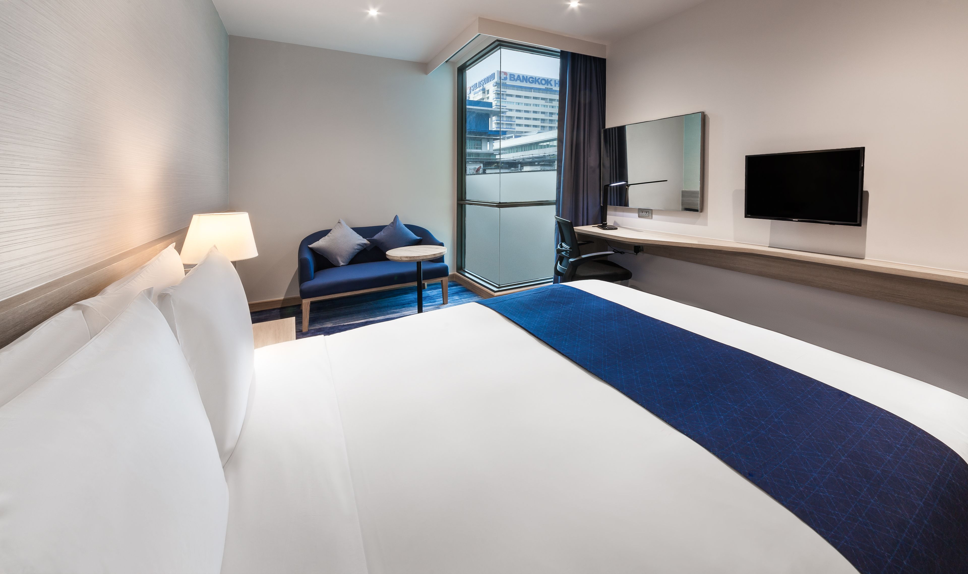 Holiday Inn Express Bangkok Soi Soonvijai An Ihg Hotel 22 Room Prices Deals Reviews Expedia Com