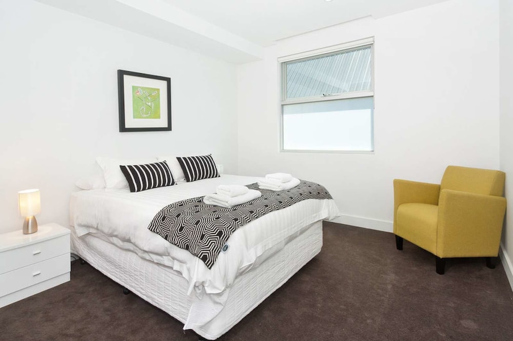 Apartment on Broadway Deals & Reviews (Melbourne, AUS) Wotif