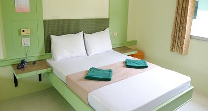 Little Park Hotel