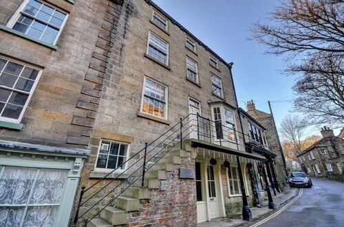 Robin Hood S Bay Beach Whitby Attraction Expedia Co Nz