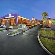 A Hotelcom Dayu Accommodation With Wi Fi Connection To