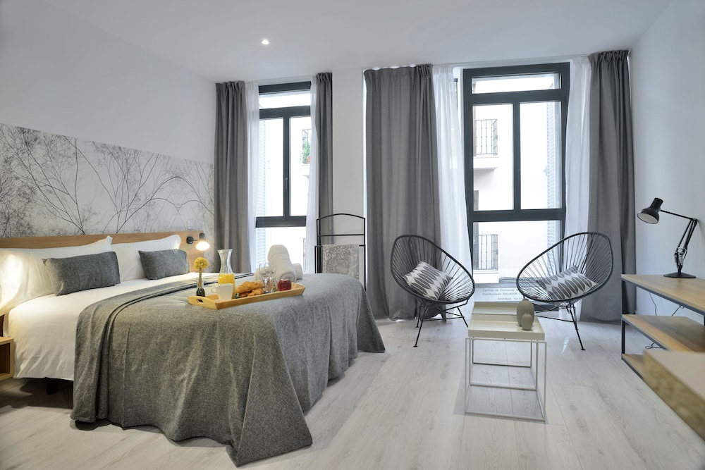Aspasios Atocha Apartments Reviews Photos Rates Ebookers Curly Selected Item