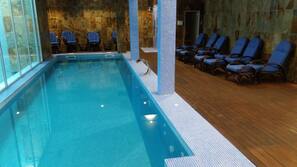 Piscine couverte