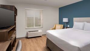 Desk, iron/ironing board, free WiFi, linens