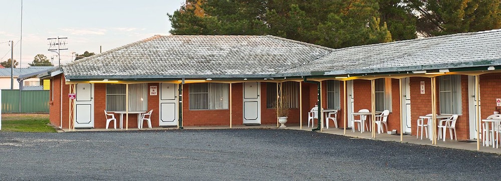 Altona Motel