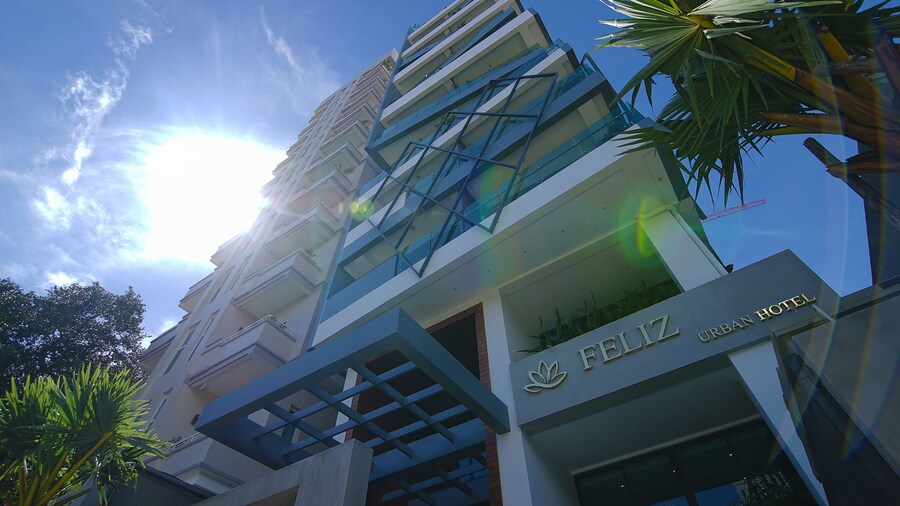 Feliz Urban Hotel