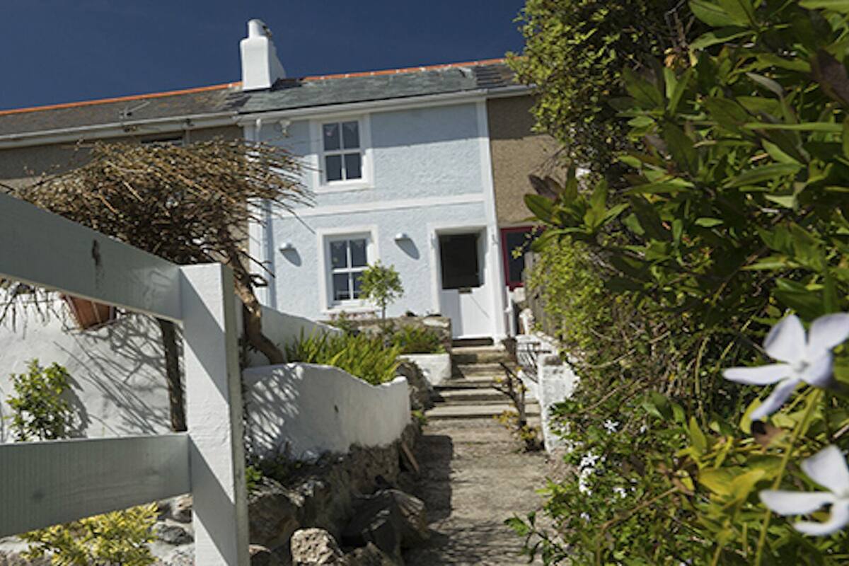 The Cottage Is Minutes Walk To 5 Beaches And The Harbour St Ives Hotelbewertungen 21 Expedia De