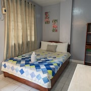 Hotels Near Kawasan Falls In Antequera From 6 Ebookers Com