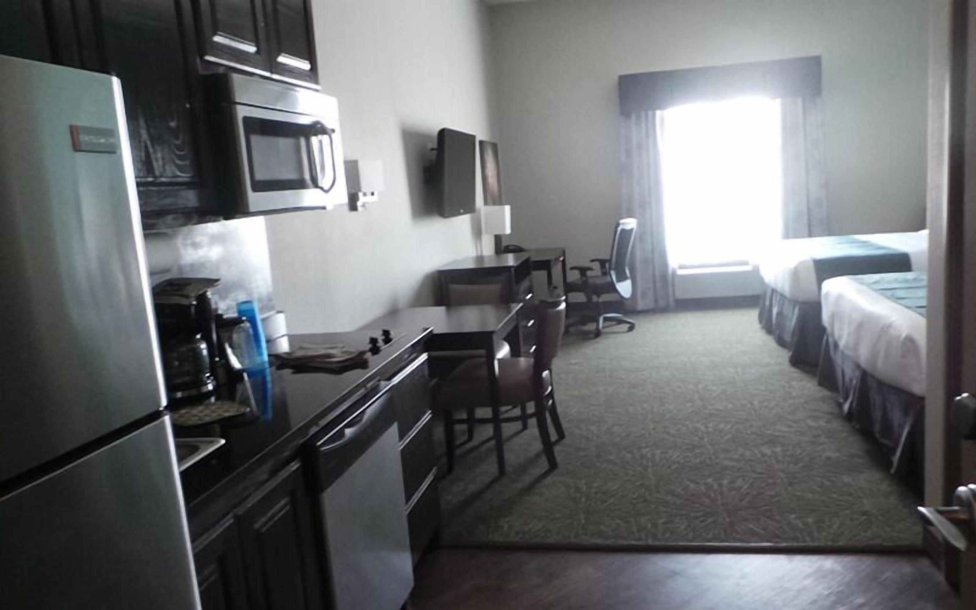 Oakwood Suites Hotel In Andrews Tx Expedia
