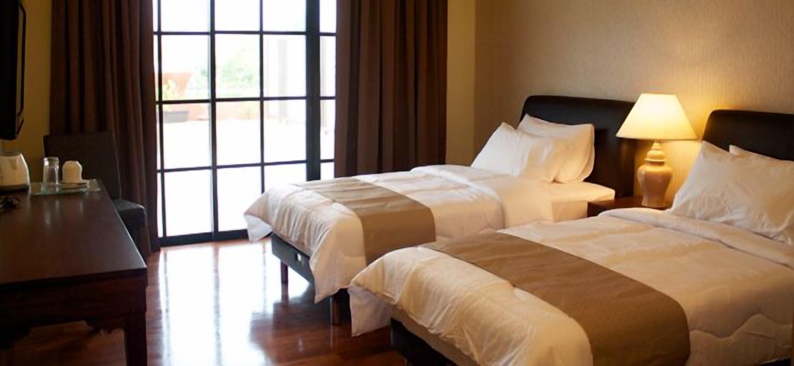 Roof Garden Hotel In Shah Alam Malaysia Expedia