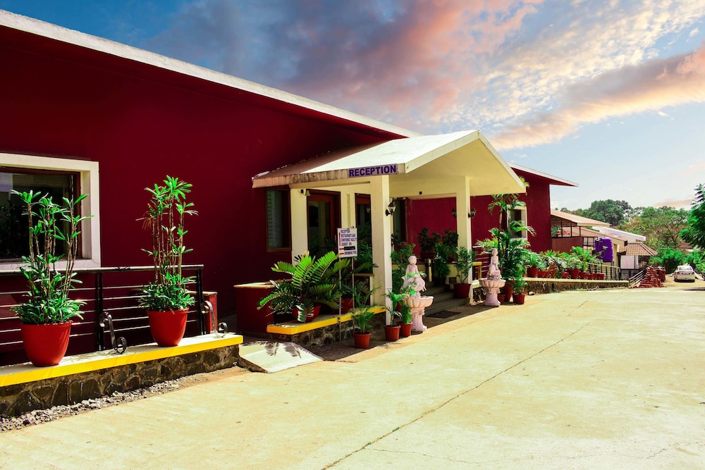 Mystic Valley Resort in Igatpuri, India