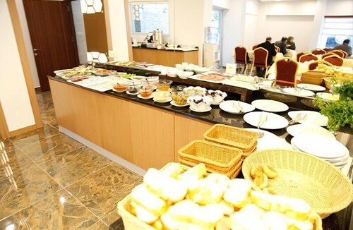 Buffet, Adana Omur Otel