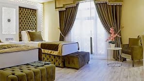 Egyptian cotton sheets, minibar, in-room safe, individually decorated