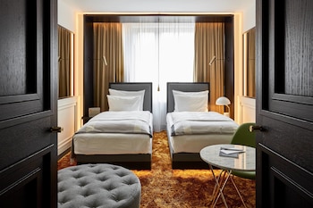 Roomers Hotel Munich Autograph Collection Roomers Hotel Munich Autograph Collection