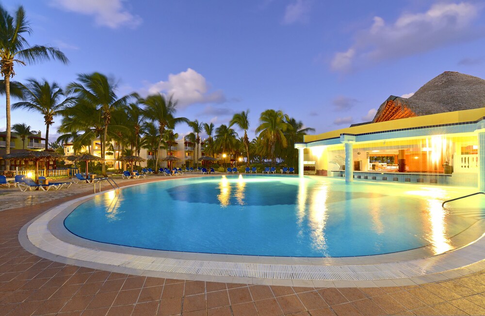 Iberostar Daiquirí 2019 Pictures, Reviews, Prices & Deals Expedia.ca