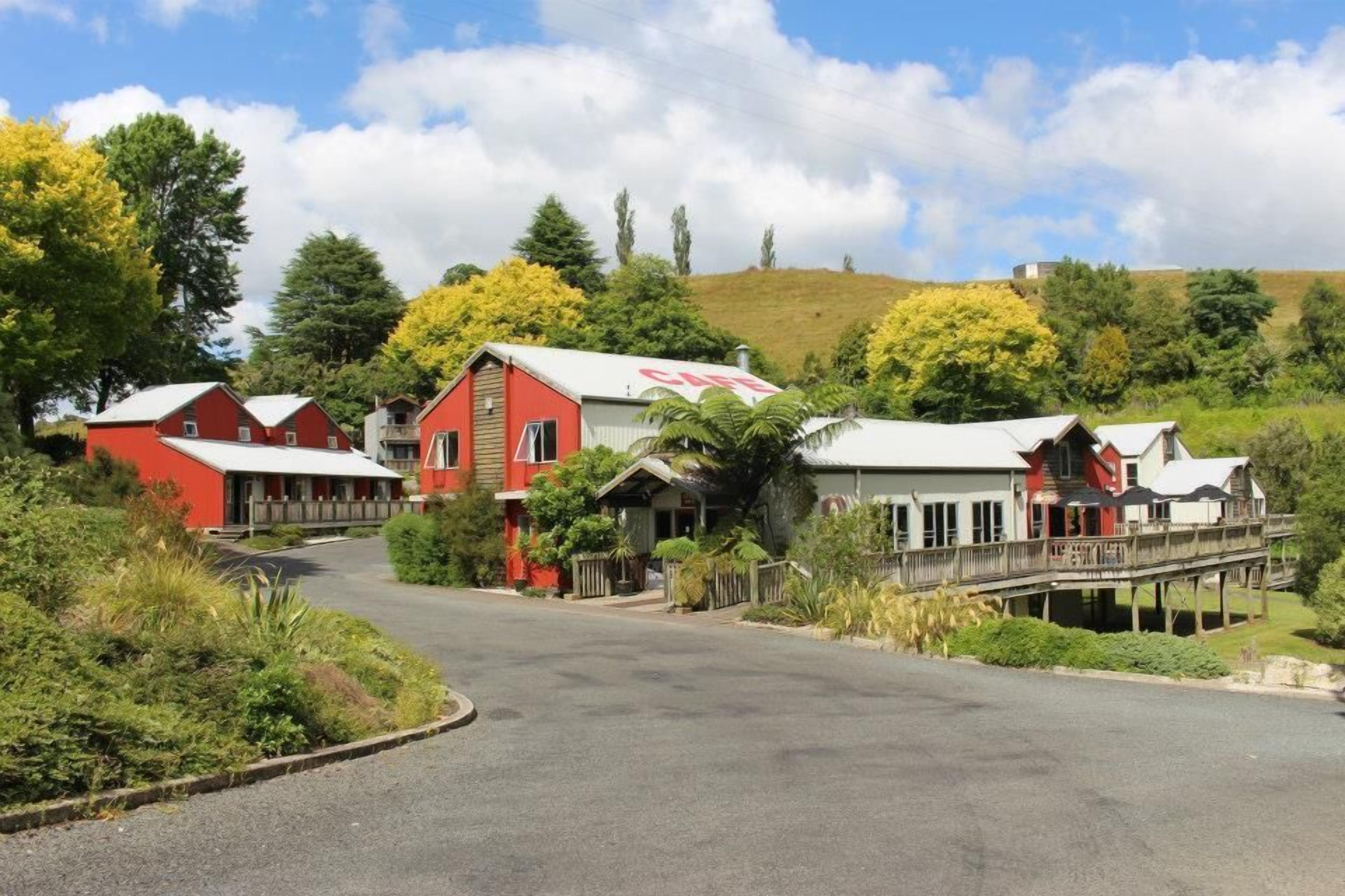 Kiwi Paka Waitomo 21 Room Prices Deals Reviews Expedia Com