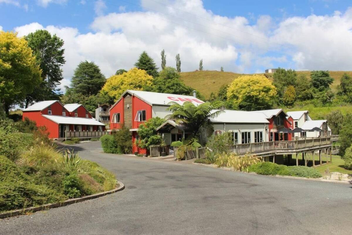 Kiwi Paka Waitomo 21 Room Prices Deals Reviews Expedia Com