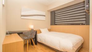 Desk, blackout drapes, iron/ironing board, free WiFi