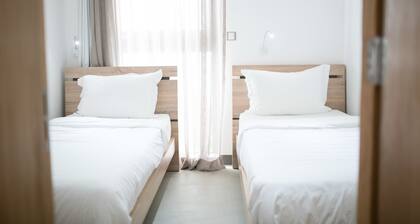 Toparadis Guest House
