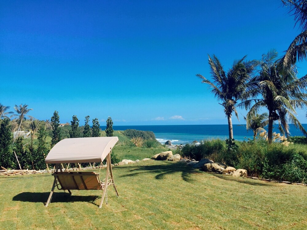 Jacaranda House Taiwan In Donghe Hotel Rates Reviews On - 