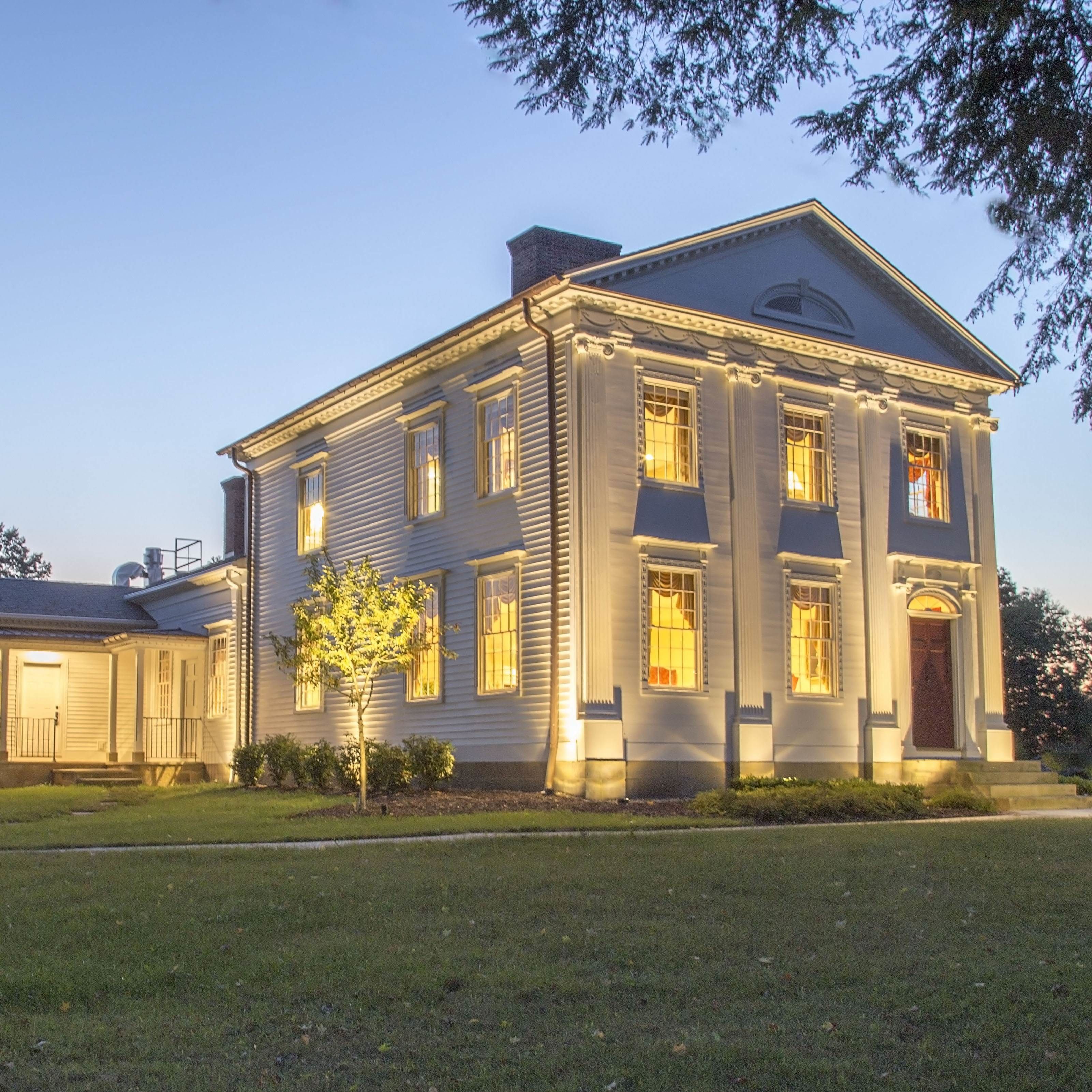 Peter Allen Inn & Event Center in Youngstown, United States