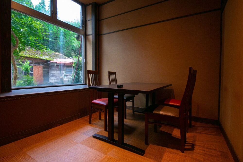 宝泉寺観光ホテル 湯本屋 大分県 九重 宝泉寺 その他 おすすめ人気宿泊プラン一覧 トラベルjp