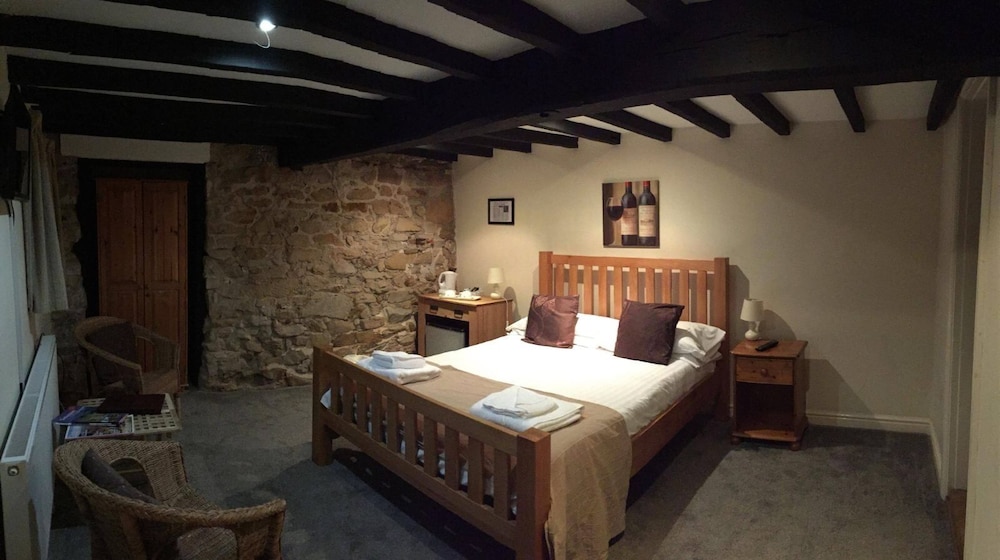 The Hardinge Arms Hotel Reviews, Photos & Rates