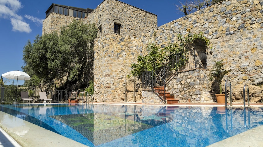 Hotel Restaurante Castillo de Monda