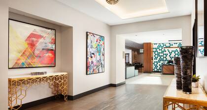 Hyatt Place Oklahoma City / Bricktown