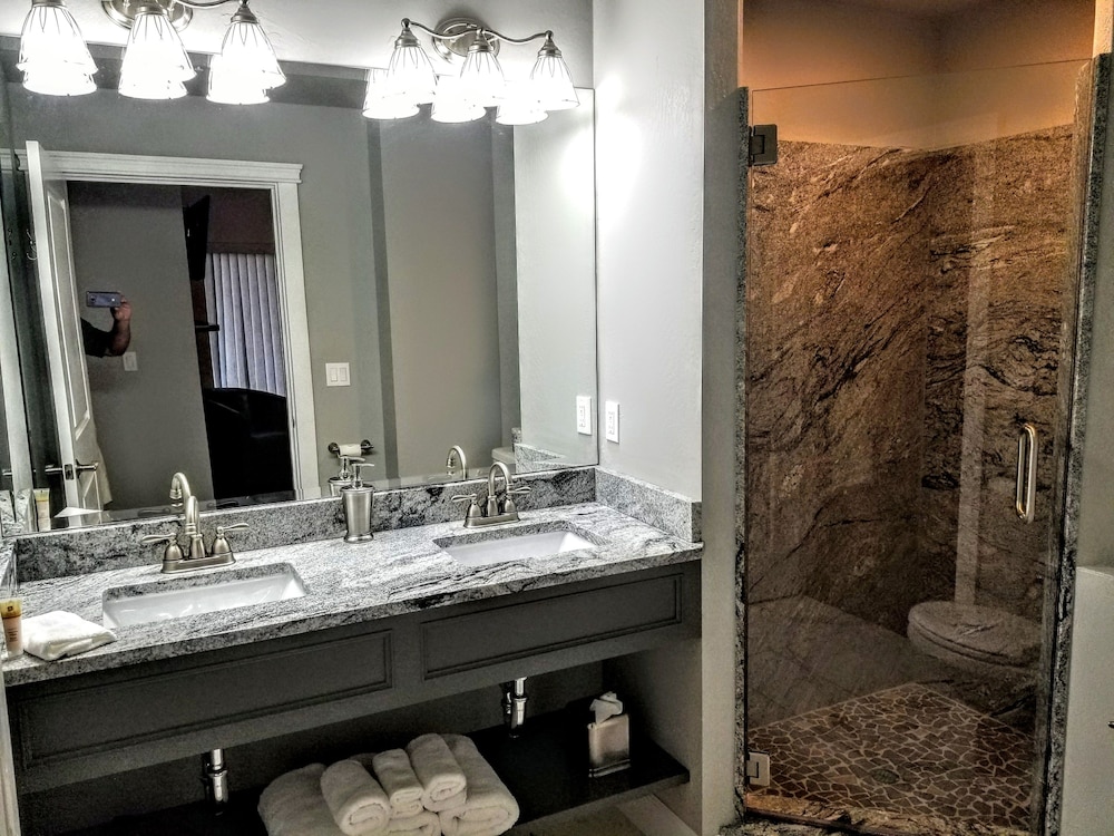 Resort at Eagle Point in Eagle Point Best Rates & Deals on Orbitz