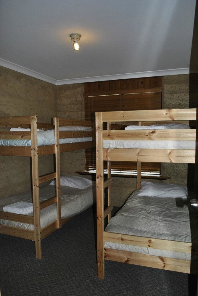 Hopetoun Motel & Chalet Village