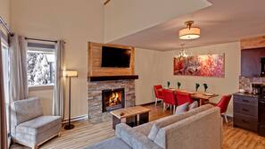 TV, fireplace