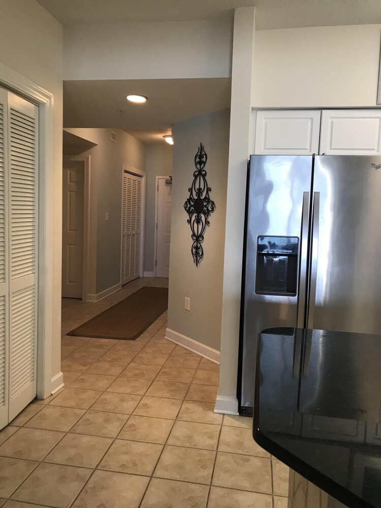 A spacious 2 bdrm condo with a stunning gulf view at Admiral's Quarters