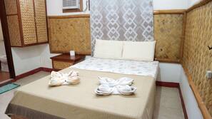 In-room safe, desk, iron/ironing board, free WiFi