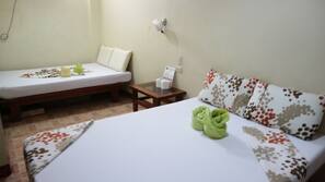 In-room safe, desk, iron/ironing board, free WiFi