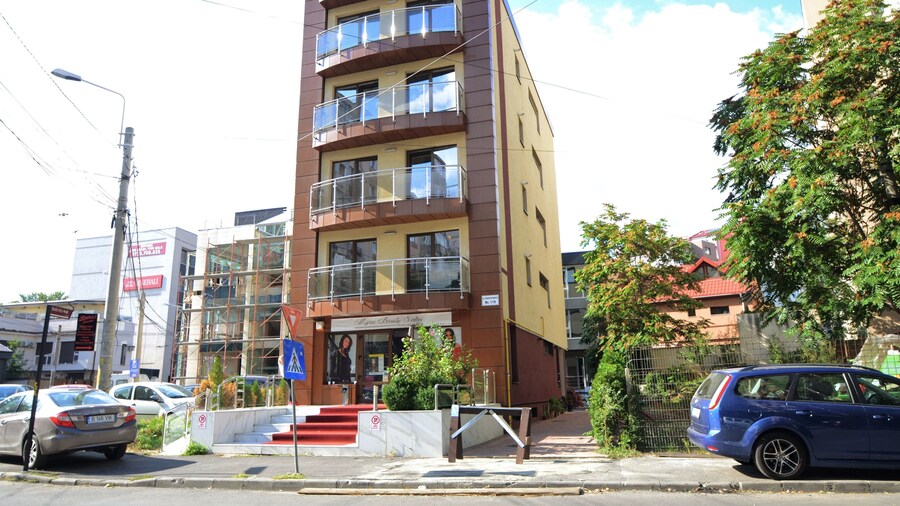 Decebal Residence Apartments