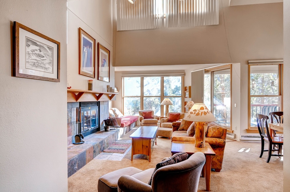 Quicksilver 1664/1677 3 Br condo Keystone Vrbo