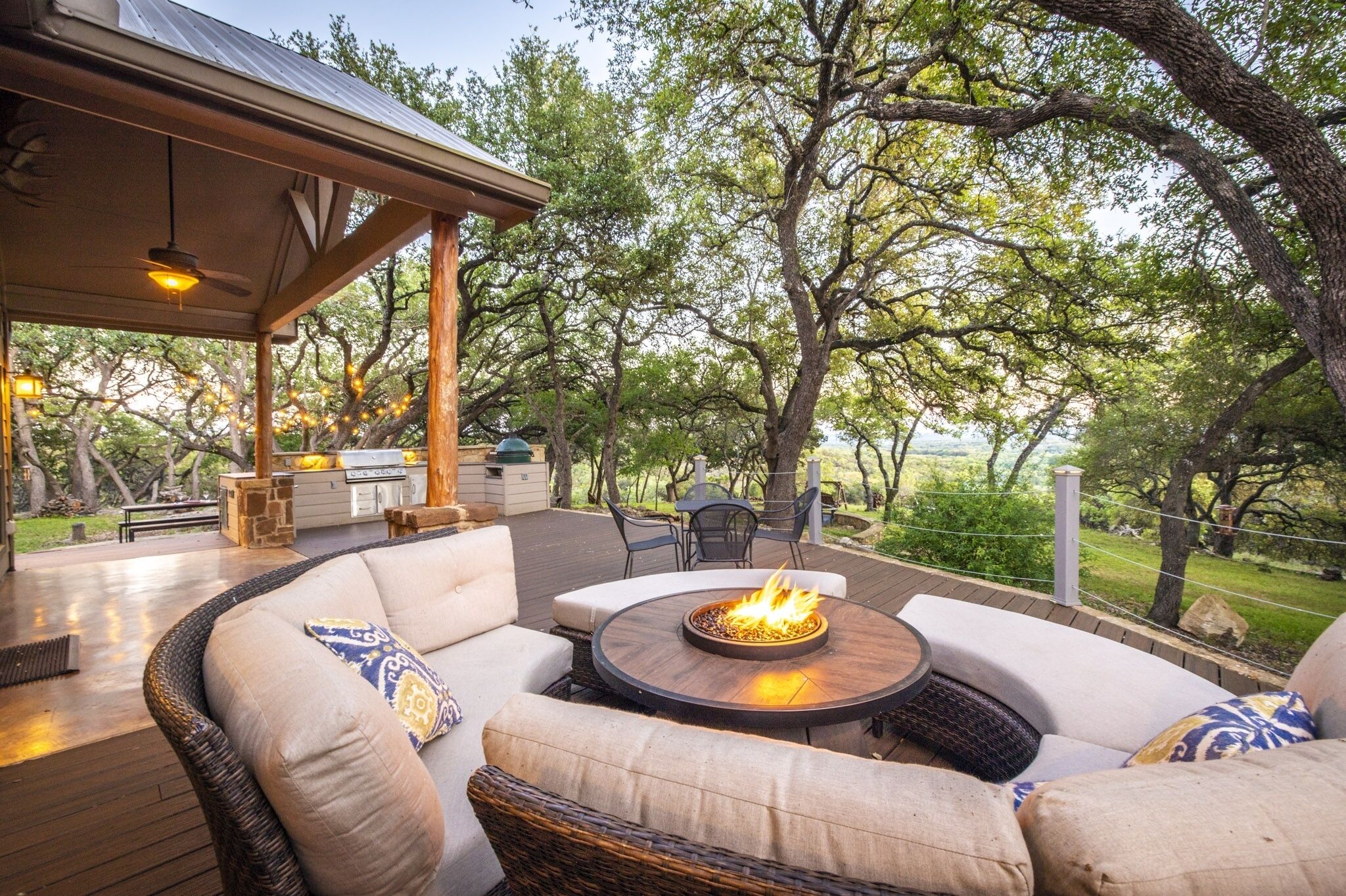 Hilltop Hideaway And Bunkhouse Combo 4 Bedroom Home in New Braunfels, United States