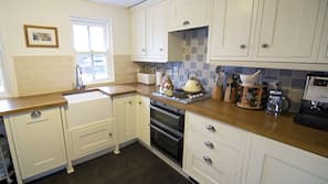 Fridge, microwave, oven, hob