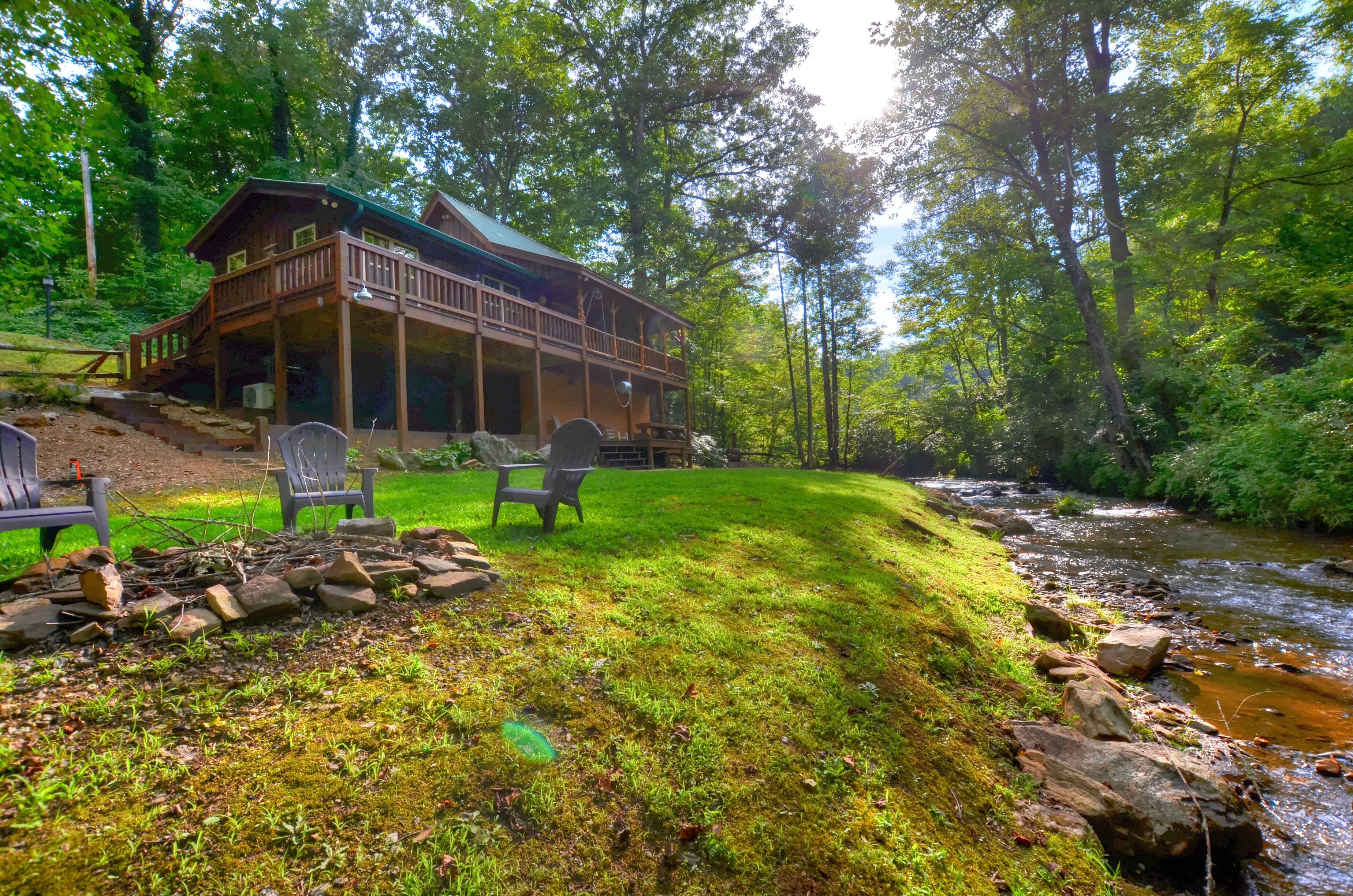 Cute Cabin On The Creek Near Dillsboro In Cherokee Nc Expedia