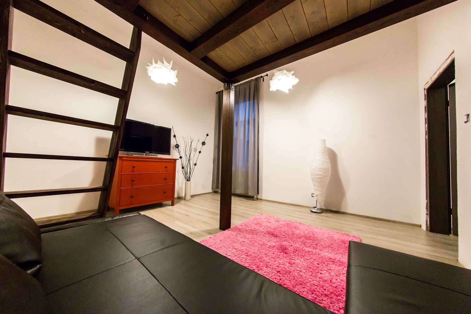 Freedom Rooms Apartmens