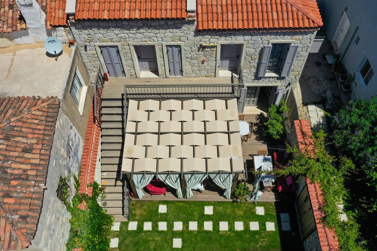 Alacati Cona Butik Otel In Cesme Turkey Expedia