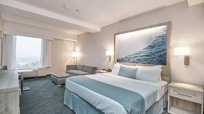 Premium bedding, in-room safe, desk, iron/ironing board