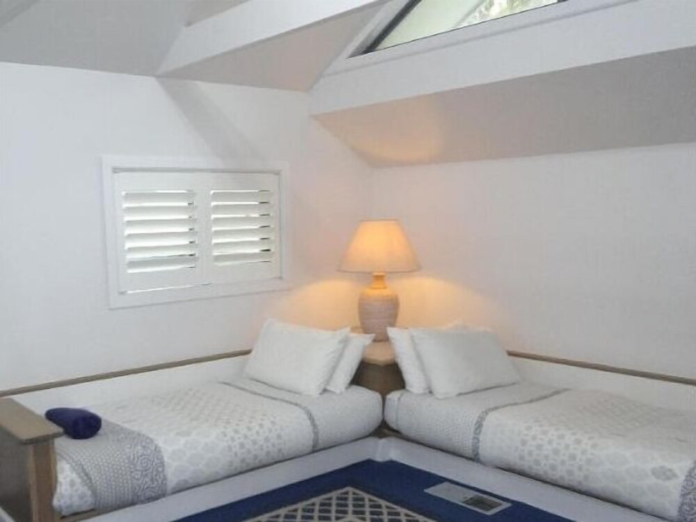 Plover - Executive Villa