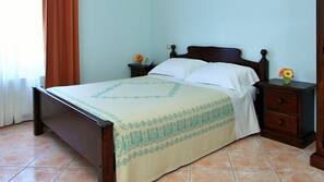 Minibar, caja fuerte, wifi gratis